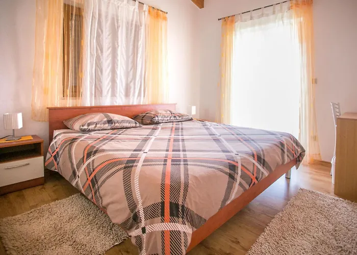 Nevena By Interhome Feriehus Poreč